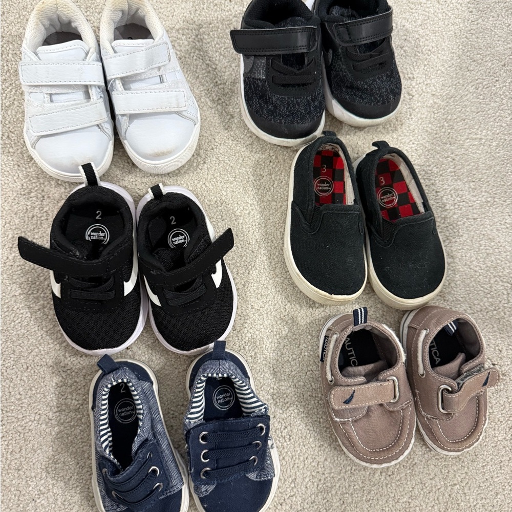 Size 2 and 3 baby shoe lot!